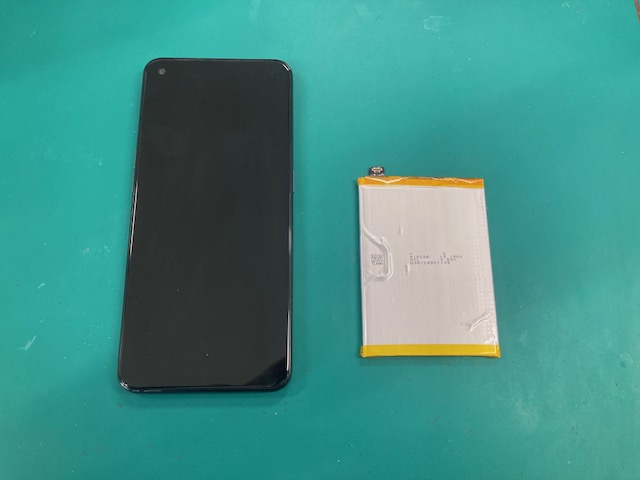 OPPO A102OP のバッテリー交換を行いました